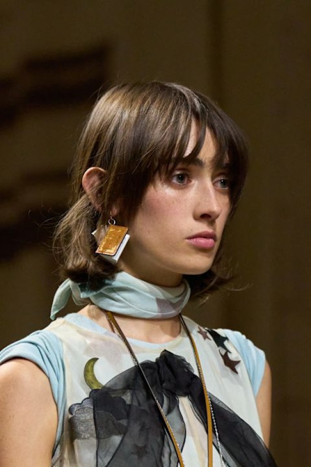 مجموعة كوتش لربيع 2026 تجسّد روح نيويورك وتناقضاتها الفريدة