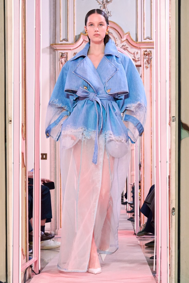 مجموعة Elisabetta Franchi لربيع 2026