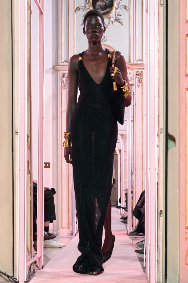 مجموعة Elisabetta Franchi لربيع 2026