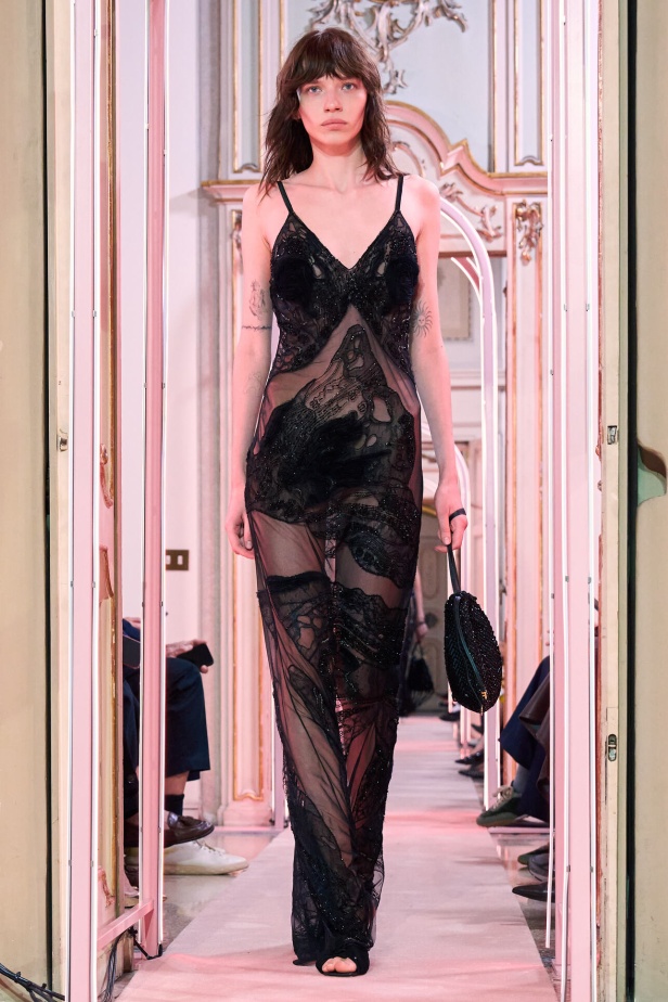 مجموعة Elisabetta Franchi لربيع 2026