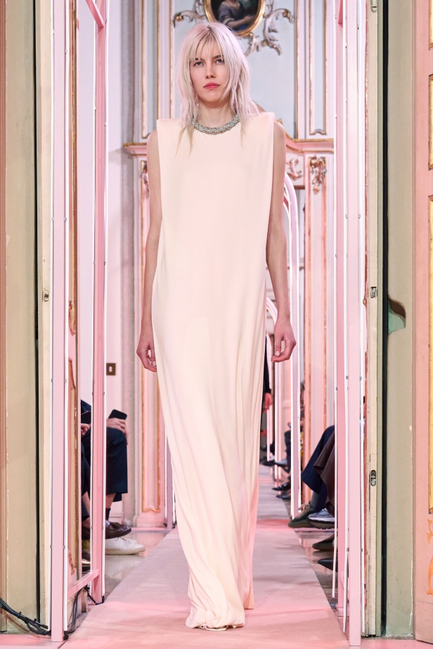 مجموعة Elisabetta Franchi لربيع 2026