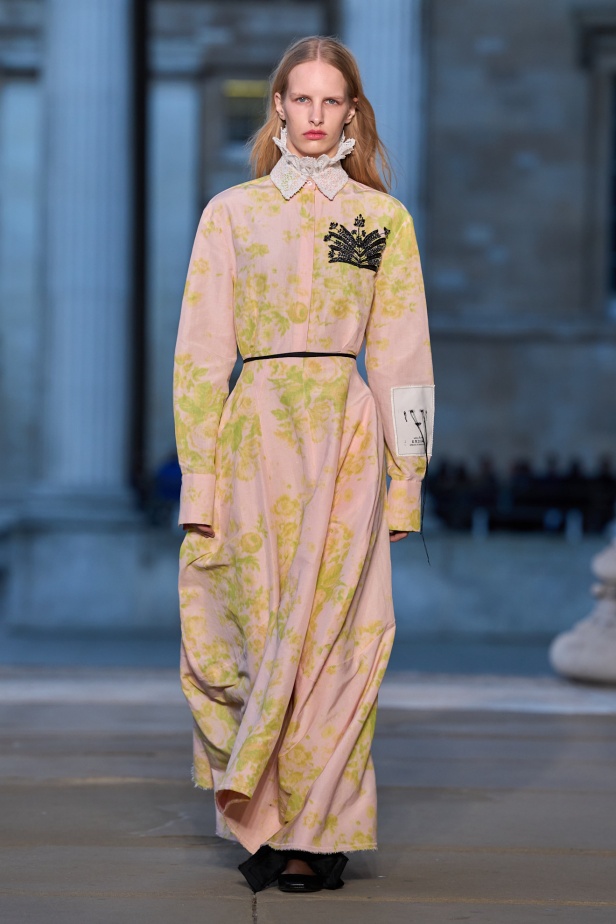 الطبعات عنوان مجموعة Erdem لربيع 2026