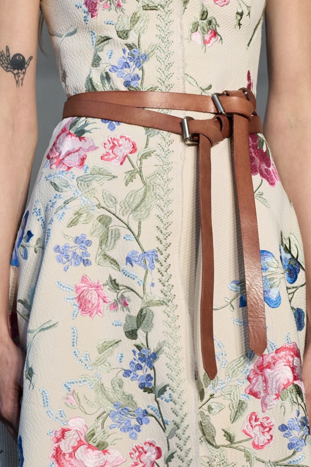 الطبعات عنوان مجموعة Erdem لربيع 2026