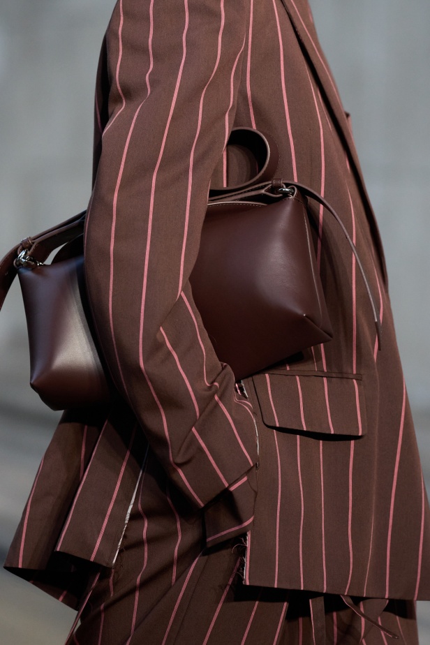 الطبعات عنوان مجموعة Erdem لربيع 2026