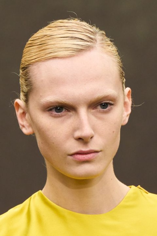 مجموعة Ferragamo تعود إلى حقبة العشرينيات بلمسة عصرية متجددة