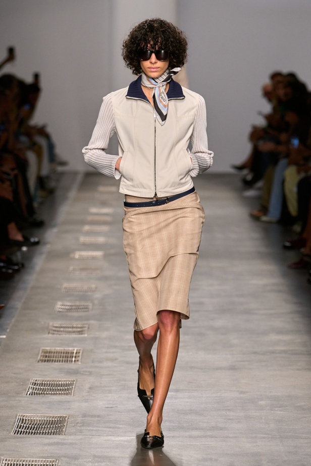 بين الأناقة الايطالية والحيوية البريطانية مجموعة ايسبرغ لموسم ربيع 2026