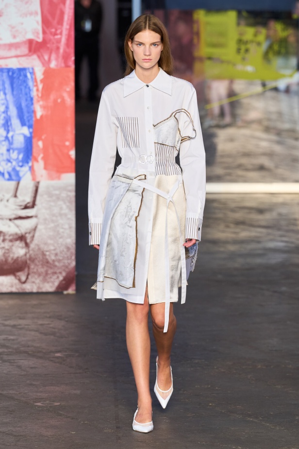 عرض أزياء Jason Wu لربيع وصيف 2026