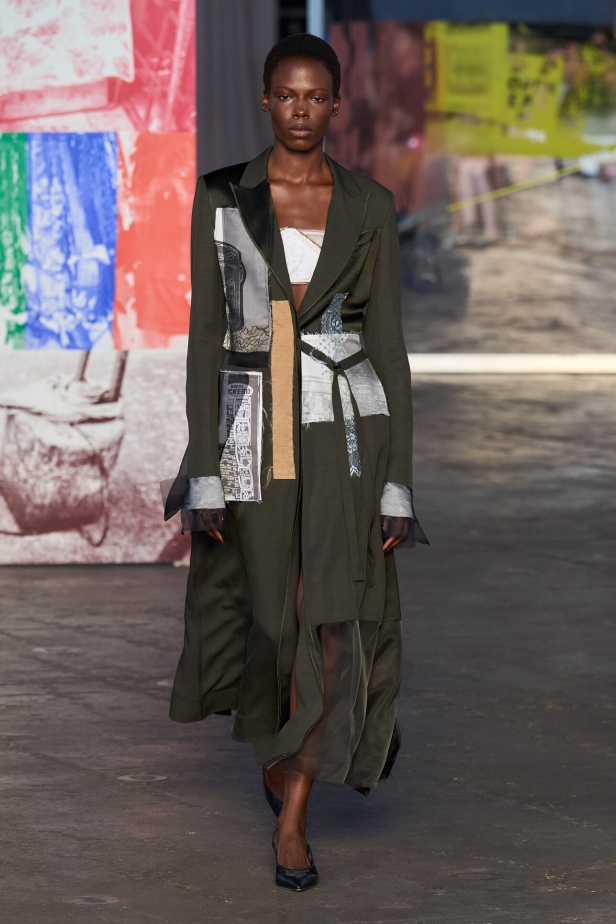 عرض أزياء Jason Wu لربيع وصيف 2026