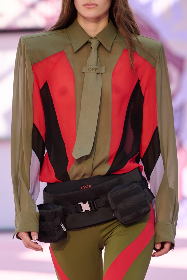 مجموعة اوف وايت لموسم ربيع 2026 بعنوان Pop Romance