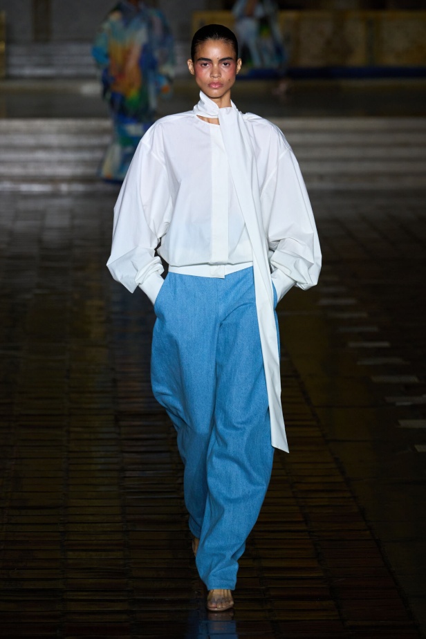 عرض أزياء مجموعة Prabal Gurung لربيع وصيف 2026