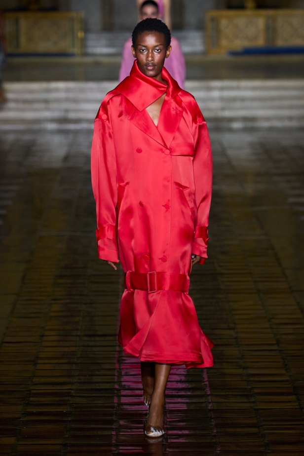 عرض أزياء مجموعة Prabal Gurung لربيع وصيف 2026