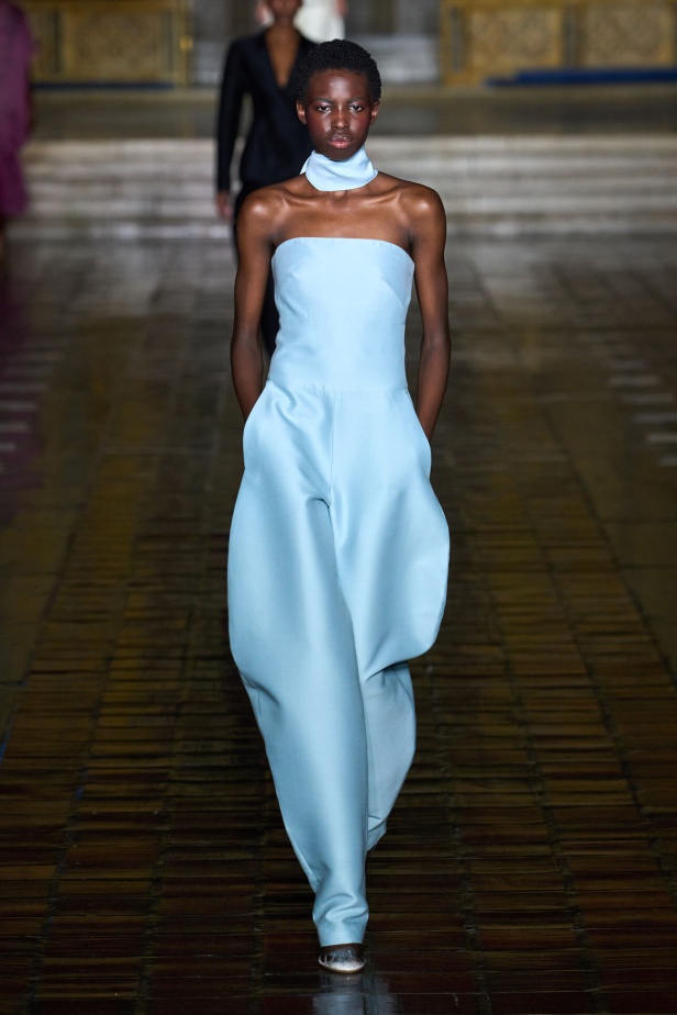 عرض أزياء مجموعة Prabal Gurung لربيع وصيف 2026