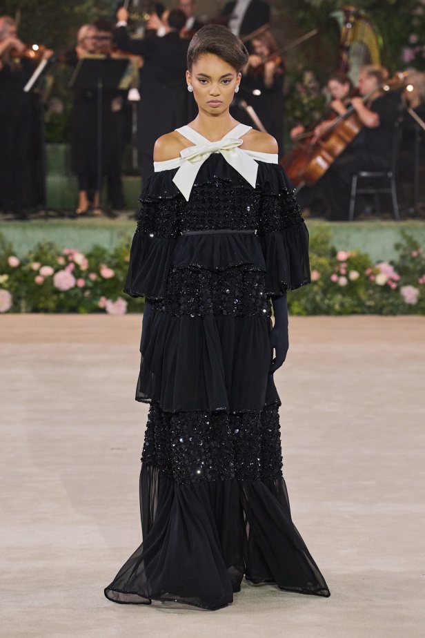 عرض Richard Quinn لموسم ربيع وصيف 2026