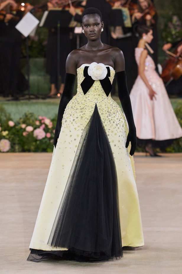 عرض Richard Quinn لموسم ربيع وصيف 2026