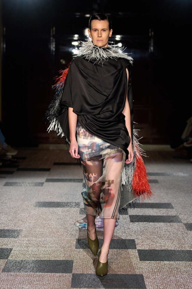 مجموعة Roksanda لموسم ربيع وصيف 2026 في لندن