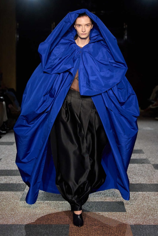 مجموعة Roksanda لموسم ربيع وصيف 2026 في لندن