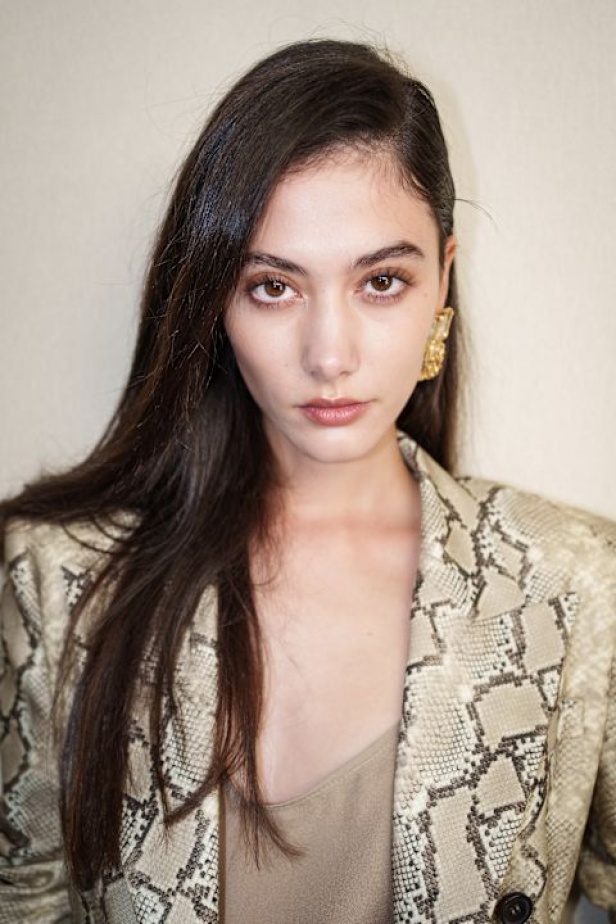 مجموعة إيلي صعب لربيع 2026