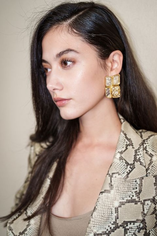 مجموعة إيلي صعب لربيع 2026