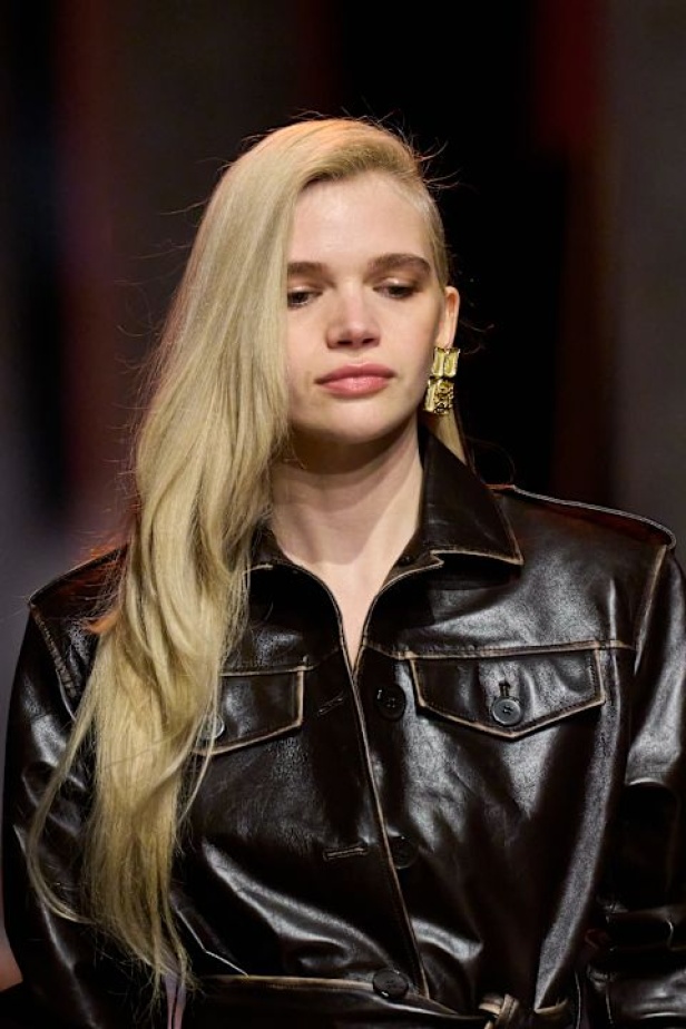 مجموعة إيلي صعب لربيع 2026