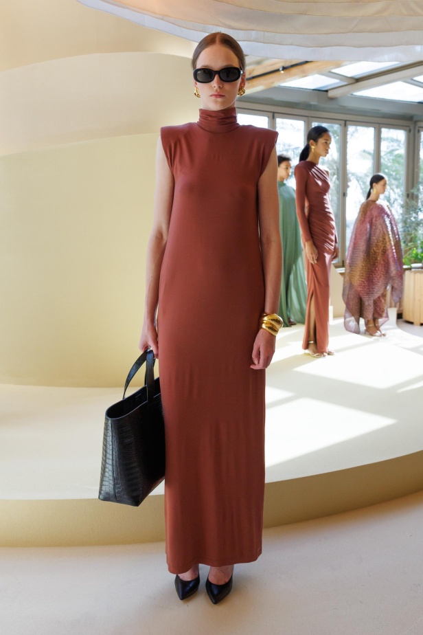 "SAHRA 02: RIYO SOLEIL" من علامة ARWÁ