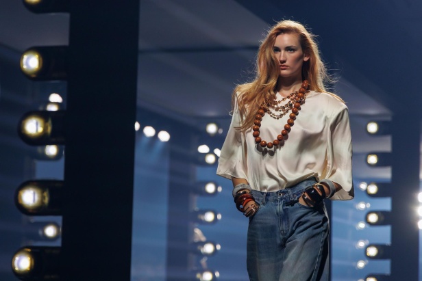 علامة 1886 تقدّم مجموعتها "Capital Affair" في أسبوع الأزياء في الرياض 2025: القوة في الأزياء من منظورٍ جيل المستقبل