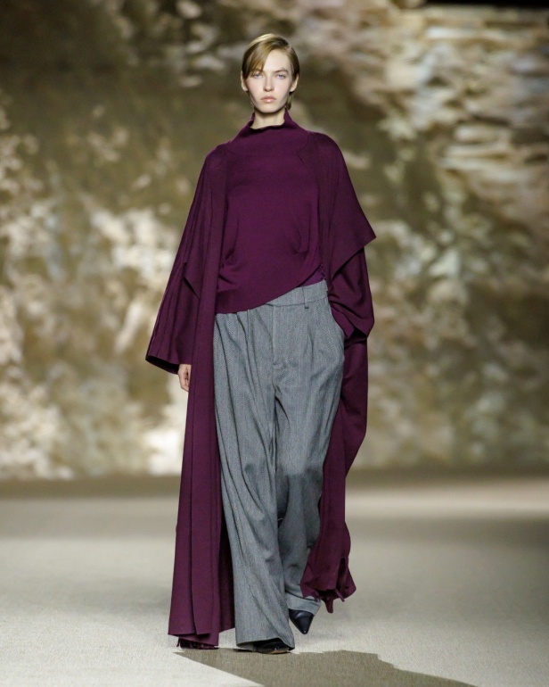 مجموعة Leem لخريف وشتاء 2025 تحتفي بالأناقة الكلاسيكية والأنوثة العصرية