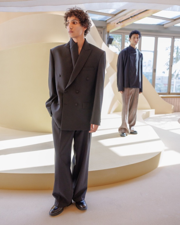 هندسة الهوية بين الانضباط السعودي والدقّة اليابانية في مجموعة Noble & Fresh