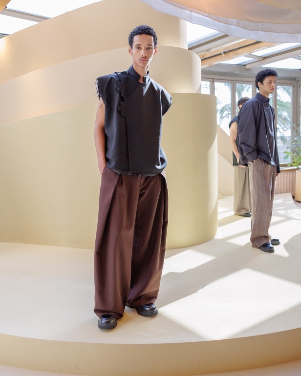 هندسة الهوية بين الانضباط السعودي والدقّة اليابانية في مجموعة Noble & Fresh