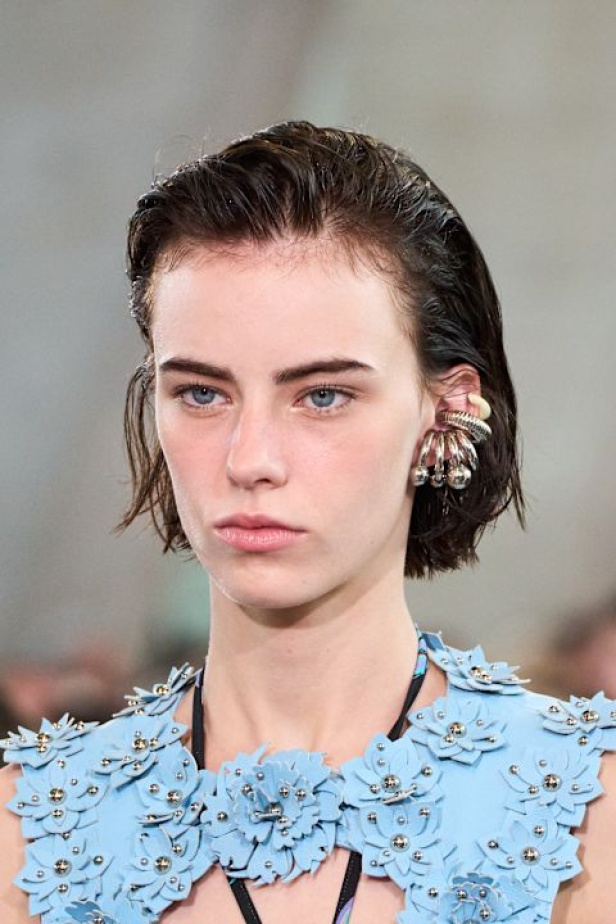  مجموعة Rabanne لربيع وصيف 2026 في باريس