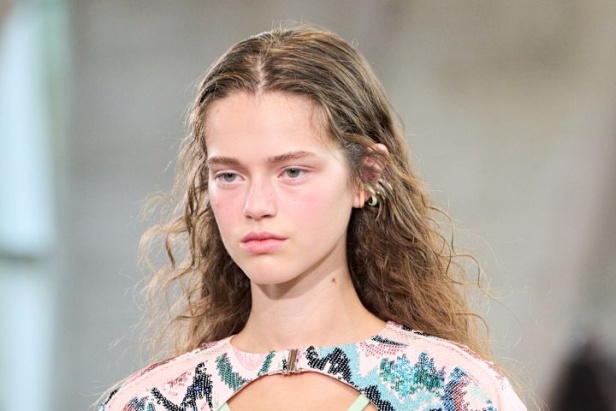  مجموعة Rabanne لربيع وصيف 2026 في باريس