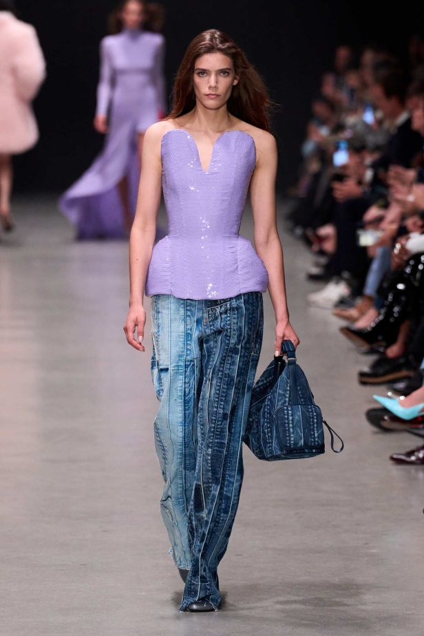 عرض أزياء Stella Mccartney صيف 2026