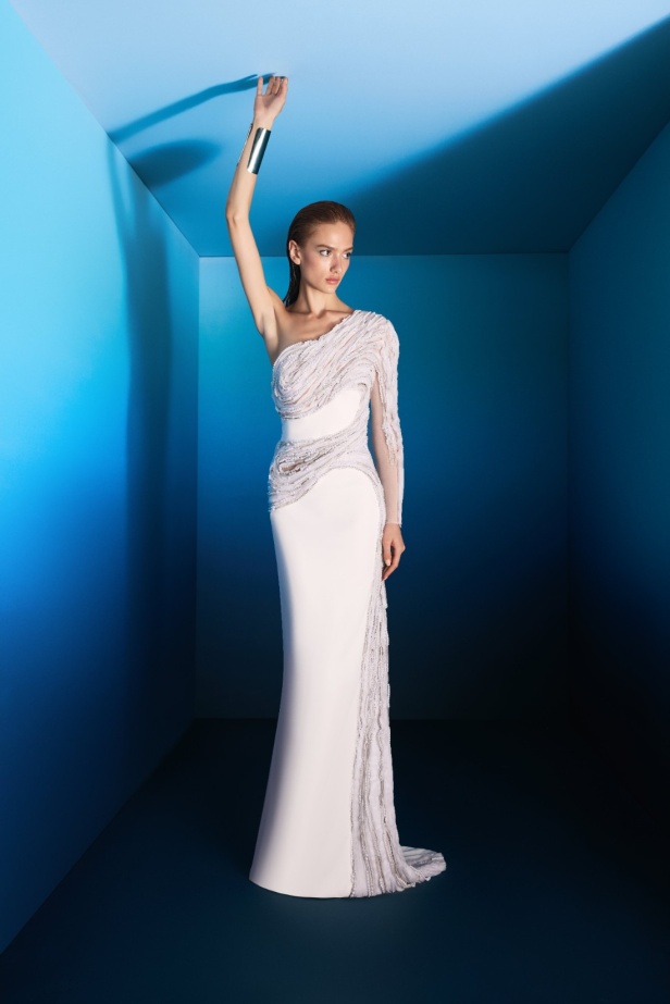 مجموعة طوني ورد لربيع وصيف 2026... تصاميم خالدة تُعيد إحياء أسطورة