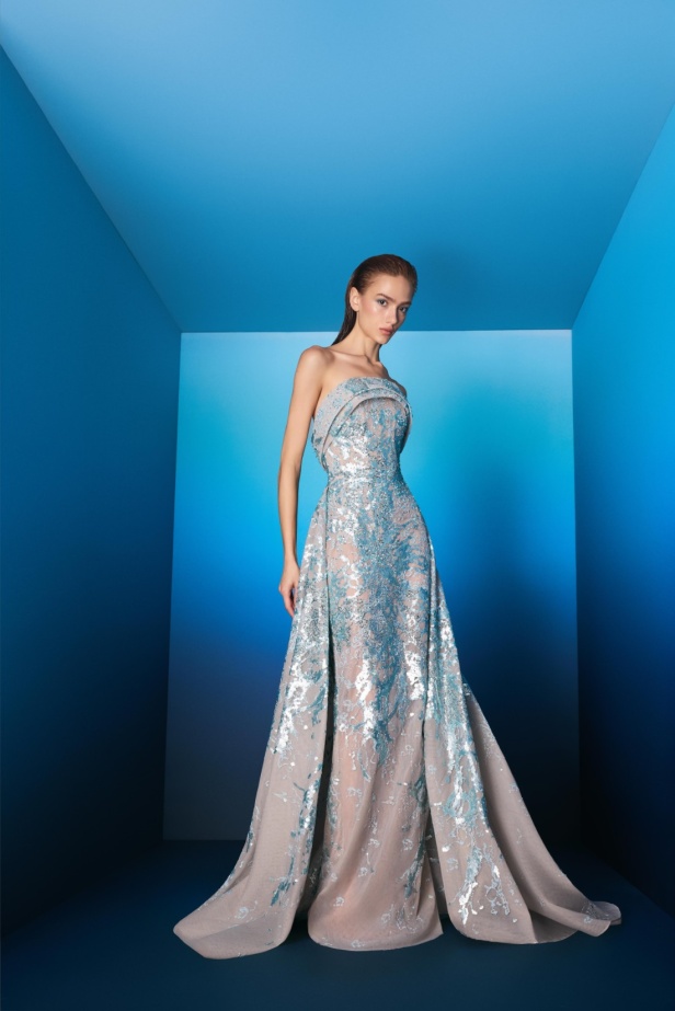 مجموعة طوني ورد لربيع وصيف 2026... تصاميم خالدة تُعيد إحياء أسطورة