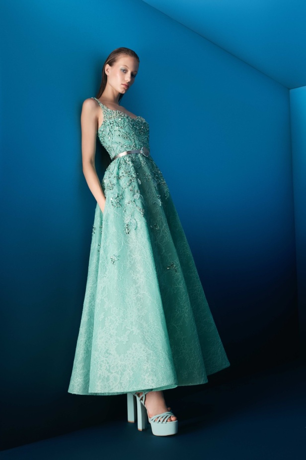 مجموعة طوني ورد لربيع وصيف 2026... تصاميم خالدة تُعيد إحياء أسطورة