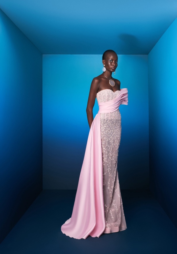 مجموعة طوني ورد لربيع وصيف 2026... تصاميم خالدة تُعيد إحياء أسطورة