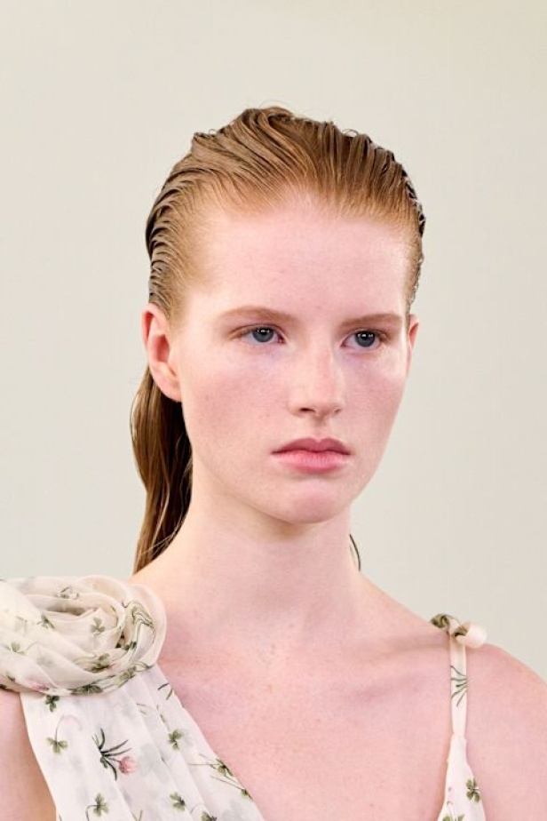 مجموعة "جيامباتيستا فالي" لربيع وصيف 2026