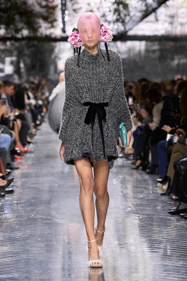 مجموعة ديور للأزياء الراقية لربيع وصيف 2026