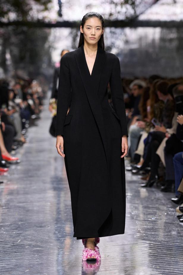 مجموعة ديور للأزياء الراقية لربيع وصيف 2026