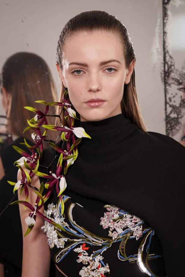 مجموعة ديور للأزياء الراقية لربيع وصيف 2026