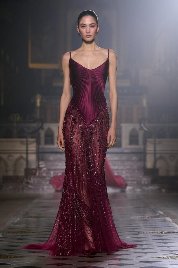 مجموعة George Hobeika للأزياء الراقية لربيع وصيف 2026