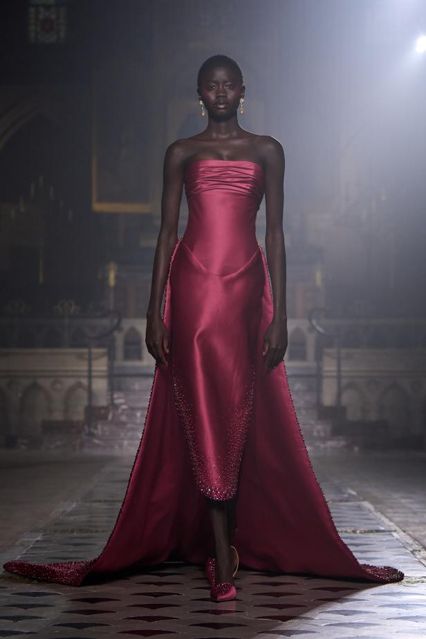 مجموعة George Hobeika للأزياء الراقية لربيع وصيف 2026