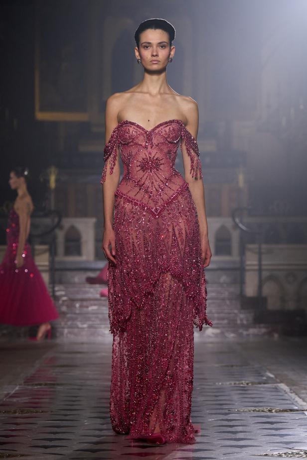 مجموعة George Hobeika للأزياء الراقية لربيع وصيف 2026