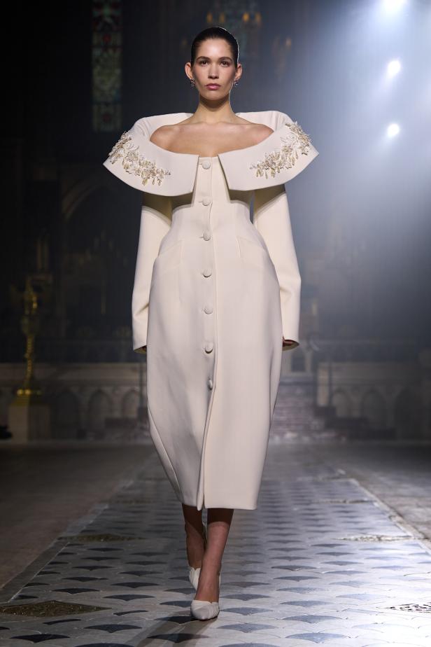 مجموعة George Hobeika للأزياء الراقية لربيع وصيف 2026