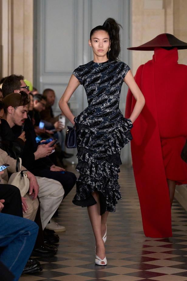 مجموعة Jacquemus لخريف وشتاء 2026 تعيد صياغة مرح الثمانينيات بأسلوب مميّز