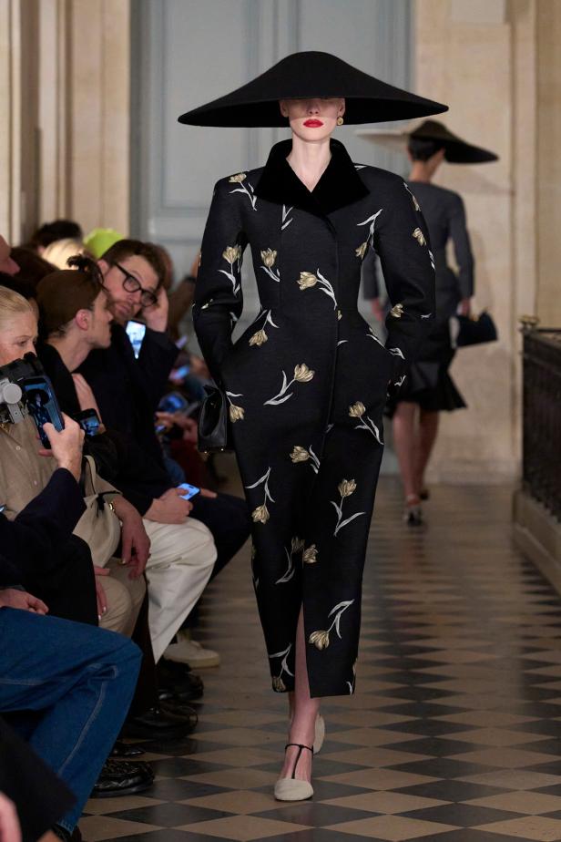 مجموعة Jacquemus لخريف وشتاء 2026 تعيد صياغة مرح الثمانينيات بأسلوب مميّز