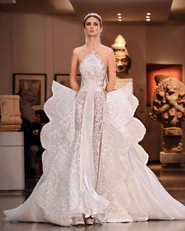 مجموعة المصممة منال عجّاج للأزياء الراقية لربيع وصيف 2026.. أنوثة المشرق وسحر الضوء 