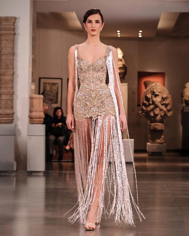 مجموعة المصممة منال عجّاج للأزياء الراقية لربيع وصيف 2026.. أنوثة المشرق وسحر الضوء 