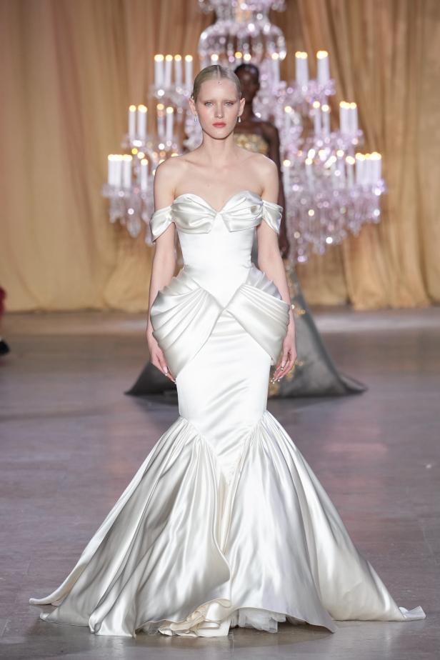 مجموعة زهير مراد تحاكي رقي المرأة في باريس