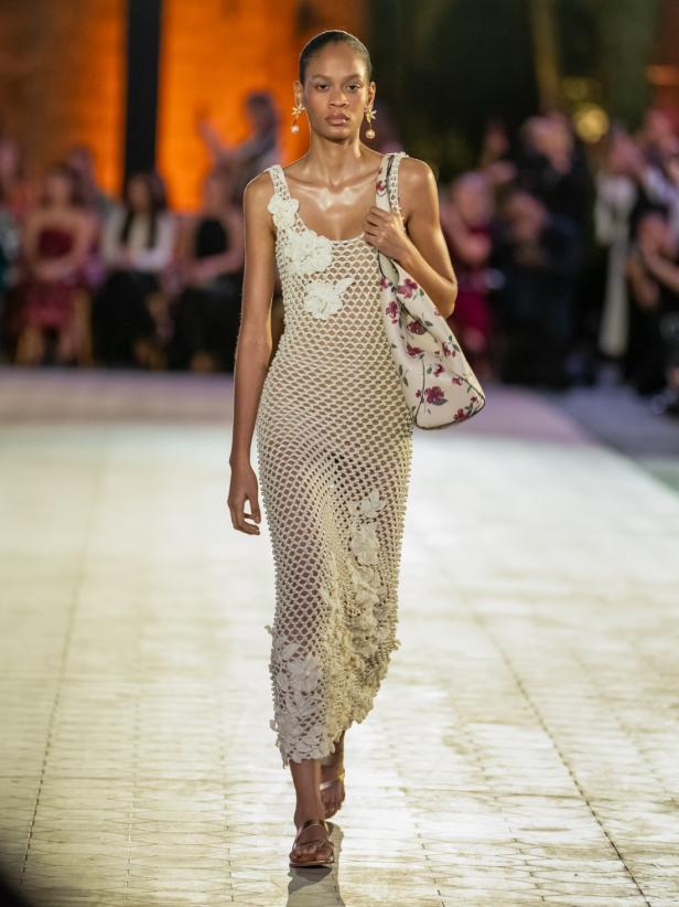 احتفالية الـ 60 عاماً لأوسكار دي لا رينتا... رحلة عاطفية إلى الجذور الدومينيكية