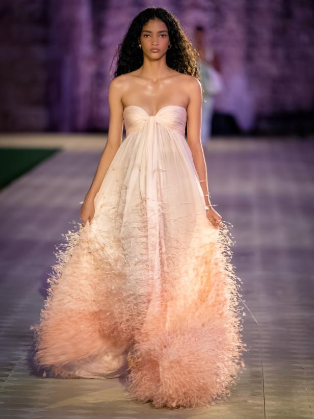 احتفالية الـ 60 عاماً لأوسكار دي لا رينتا... رحلة عاطفية إلى الجذور الدومينيكية